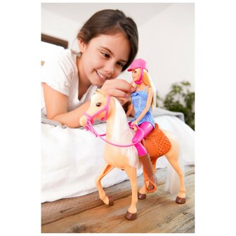 Barbie Pop en Paard met Accessoires